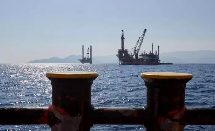 Ο ΔΟΕ προτείνει «έκτακτα μέτρα» για μείωση της χρήσης πετρελαίου