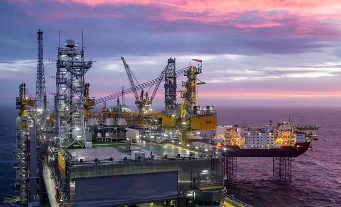 Στα $86 το βαρέλι το Μπρεντ, στα €35 το TTF