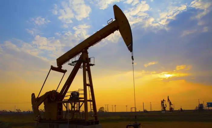 Οι τιμές του πετρελαίου μειώνονται στις ασιατικές αγορές