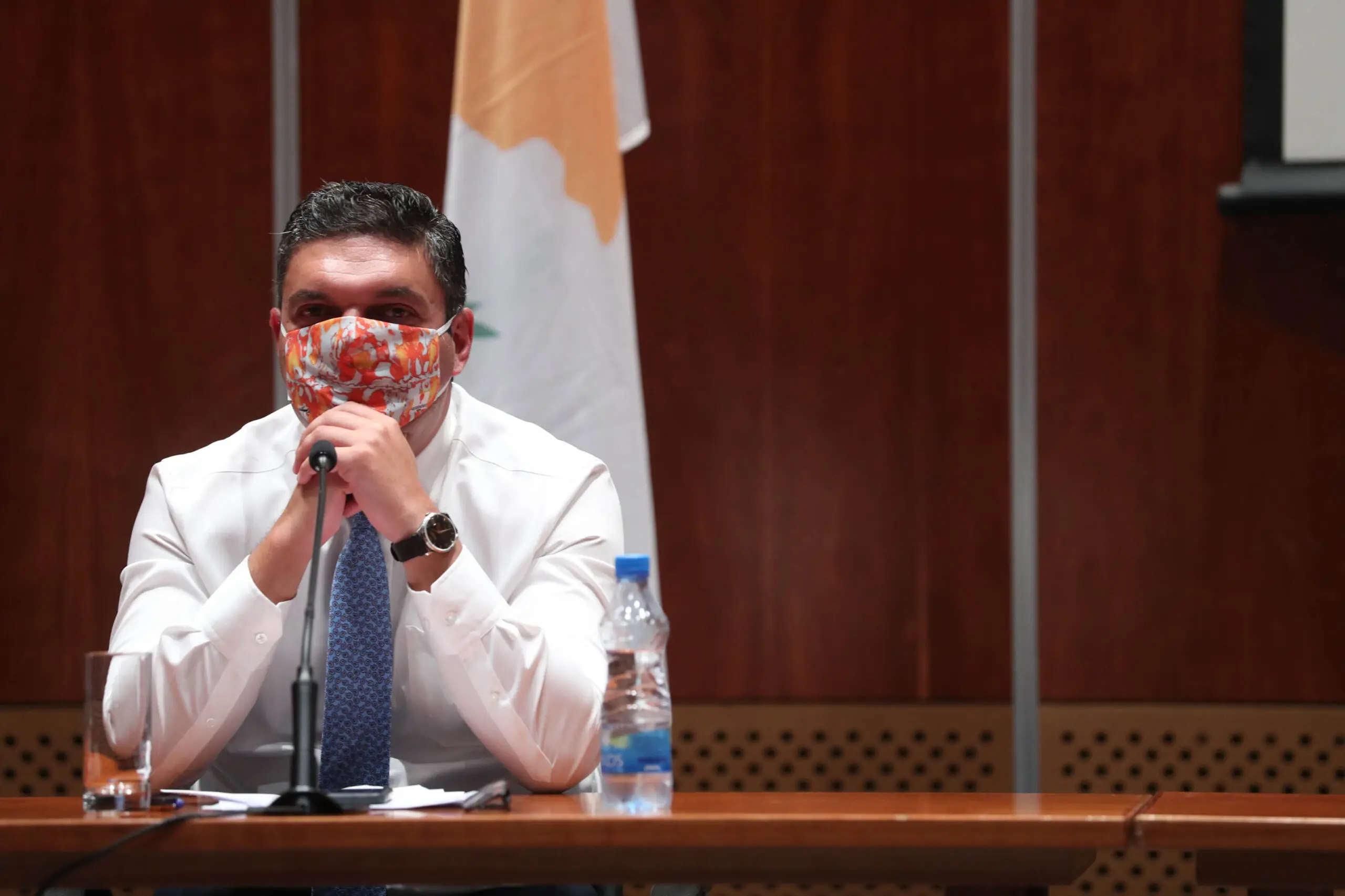 Αρχίζουν να αυξάνονται οι πιθανότητες για στάση πληρωμών