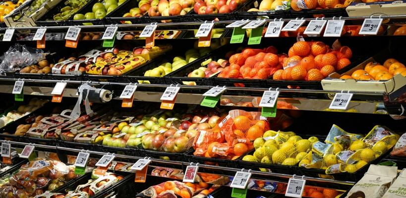 Πώς η κλιματική αλλαγή εκτοξεύει τις τιμές στο σούπερ μάρκετ