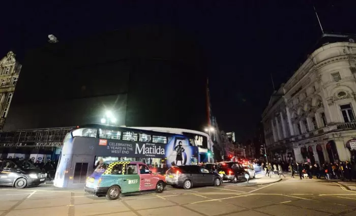 Διακοπές ρεύματος προκαλούν σοβαρά προβλήματα στο Λονδίνο