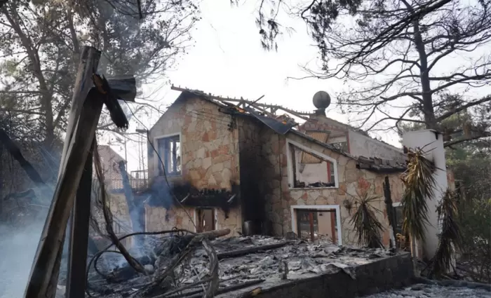 Αρχίζουν οι αποζημιώσεις στους πρώτους πυρόπληκτους της Λεμεσού