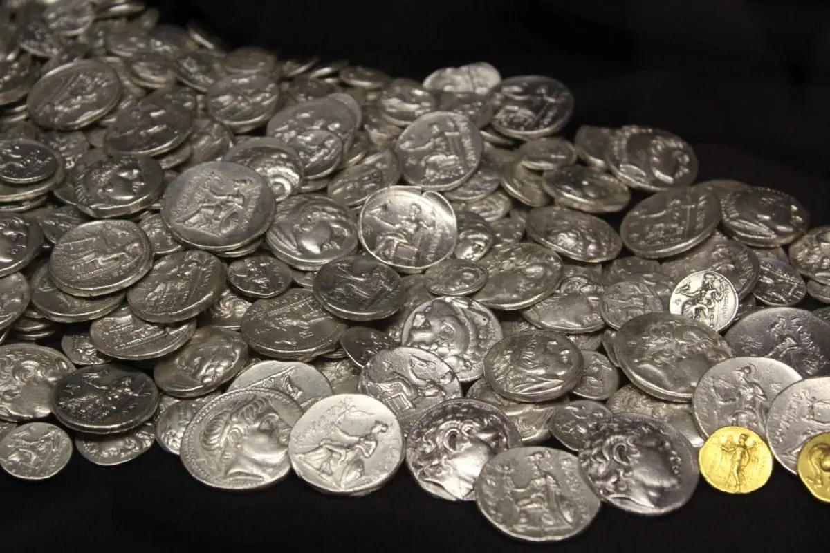 Κλεμμένα αρχαία ελληνικά νομίσματα από την Τουρκία στην Γερμανία με λεωφορείο