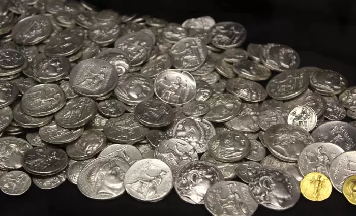 Κλεμμένα αρχαία ελληνικά νομίσματα από την Τουρκία στην Γερμανία με λεωφορείο