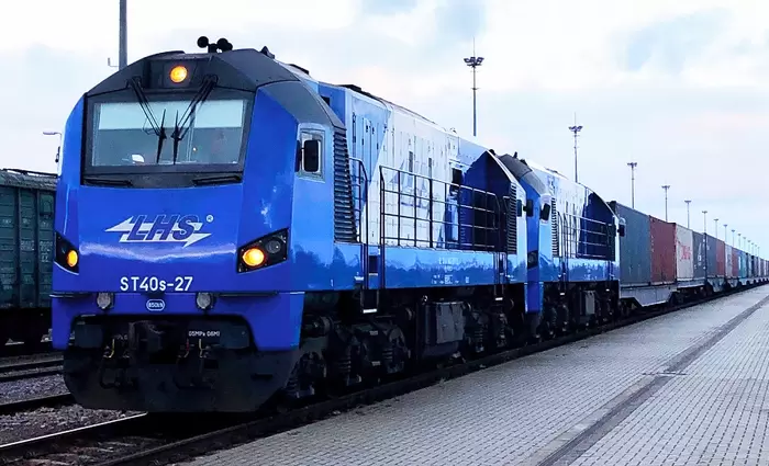 Τεράστια σιδηροδρομική γραμμή συνδέει την Κίνα με Ιταλία και Σουηδία