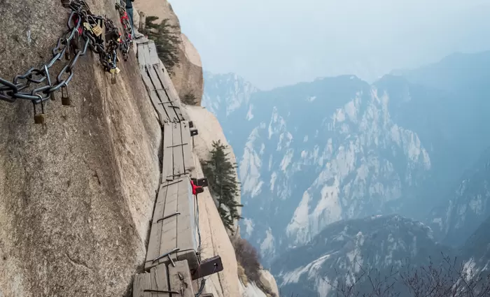 Η κλιματική κρίση και ο ριψοκίνδυνος τουρισμός περιπέτειας κοστίζουν σε ζωές (tweets)