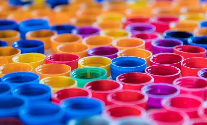 Ερευνητές μετατρέπουν πλαστικό σε υγρό καύσιμο