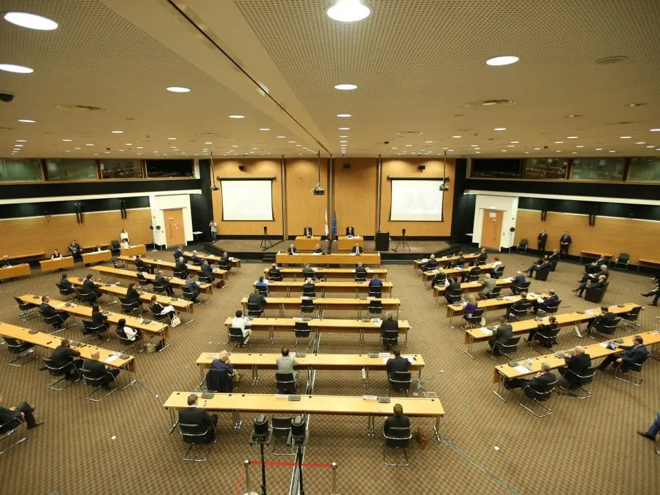 Τι περιμένει τους Βουλευτές της νέας Επιτροπής Οικονομιών