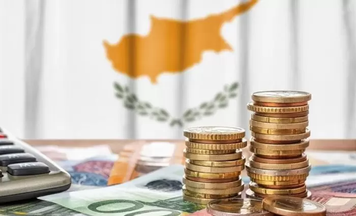 Κρατικό «κομπόδεμα» €557,6 εκατ. το εξάμηνο – Όσο περίπου πέρσι το πλεόνασμα