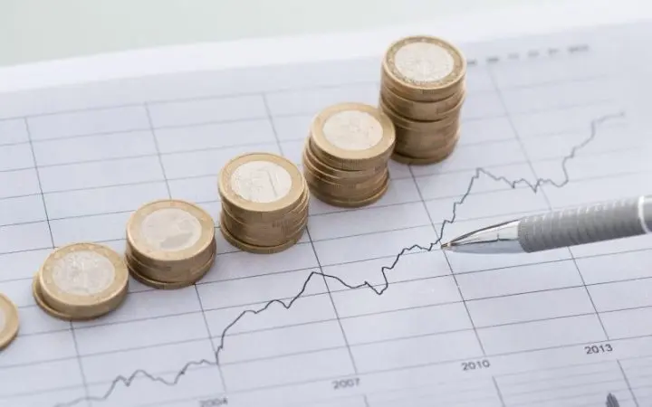 Στο 1% ο πληθωρισμός τον Φεβρουάριο