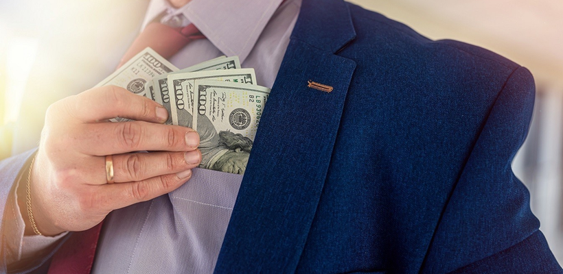 Έρευνα: 60.000 άτομα κατέχουν τριπλάσιο πλούτο από το φτωχότερο μισό του πλανήτη