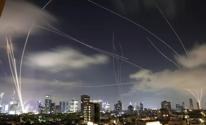 Σχεδόν ένα δισ. δολάρια την ημέρα κοστίζει στο Ισραήλ ο πόλεμος με το Ιράν