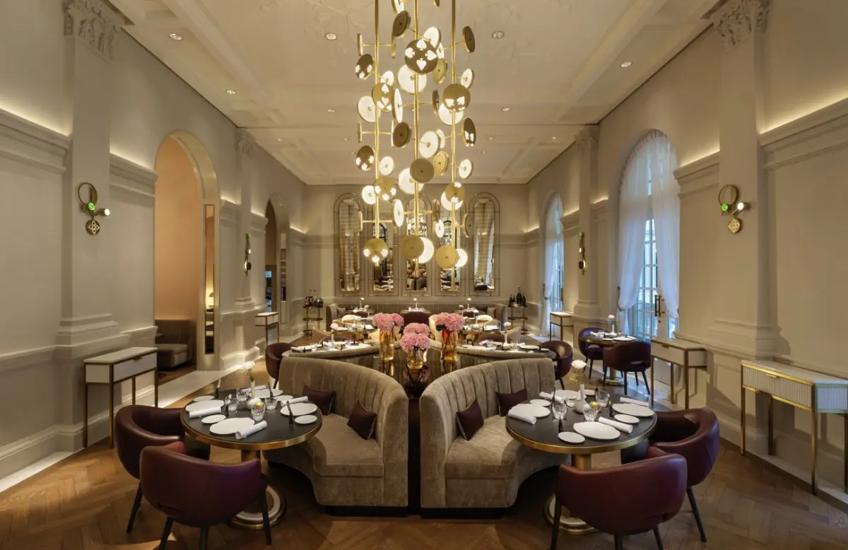 Γιατί οι πλούσιοι δεν αγοράζουν, αλλά ταξιδεύουν;