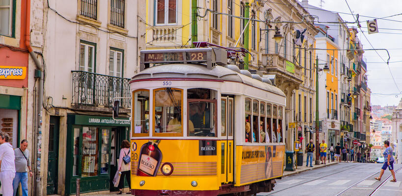 Αντιδράσεις για την Golden Visa που αυξάνει τις τιμές ακινήτων