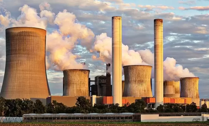 Βρετανία: Τα συνταξιοδοτικά ταμεία έχουν επενδύσει £128 δισ. σε ορυκτά καύσιμα