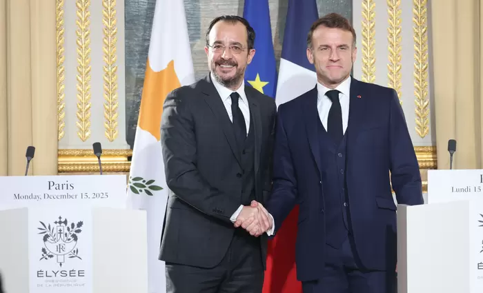 ΠτΔ: «Ιστορική ημέρα» η υπογραφή της Στρατηγικής Εταιρικής Σχέσης με Γαλλία