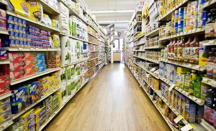 Σερβία: Μειώσεις τιμών στα σούπερ μάρκετ με κυβερνητική εντολή