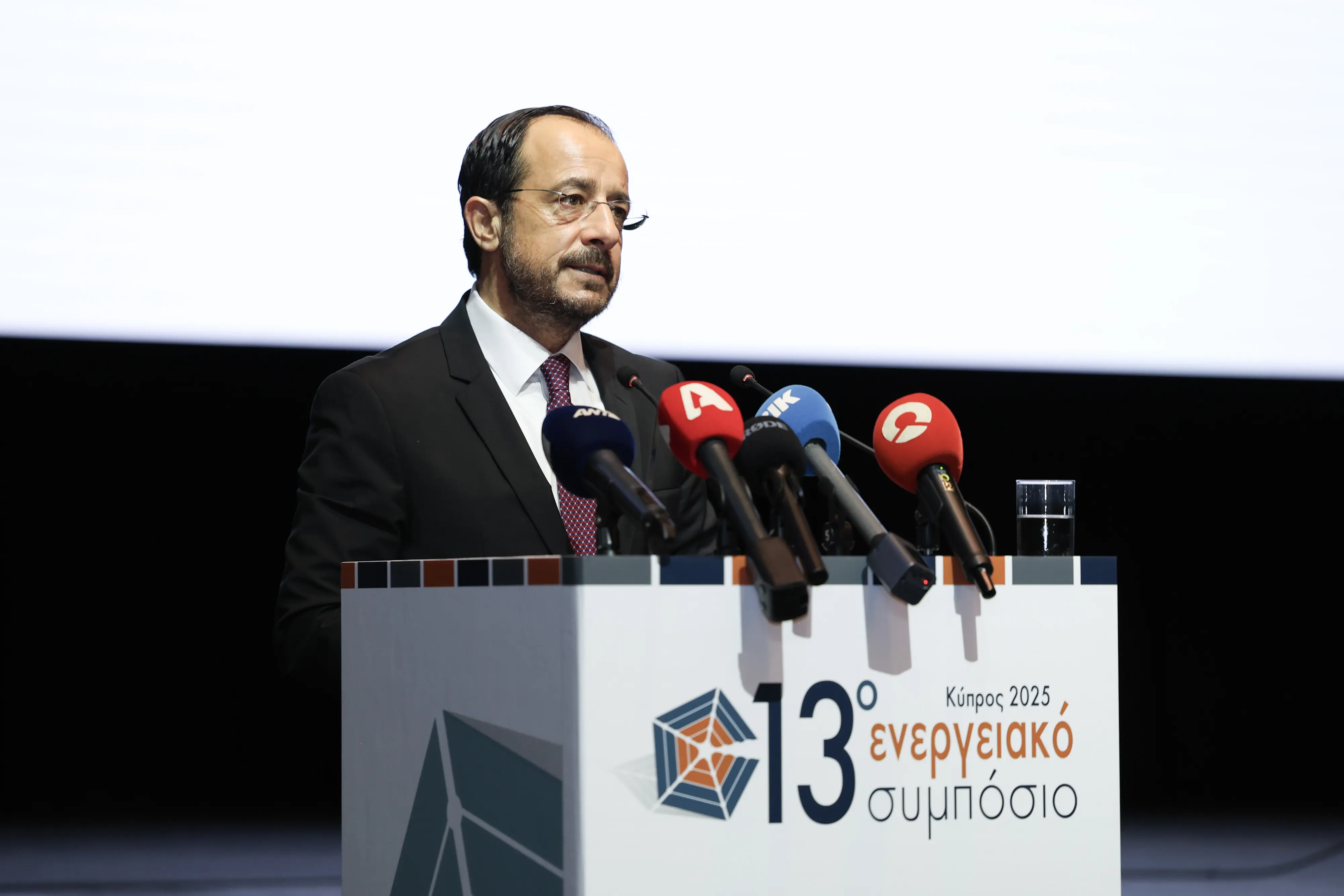 ΠτΔ: Η Λευκωσία θα προχωρήσει σε ηλεκτρικές διασυνδέσεις με γειτονικά κράτη