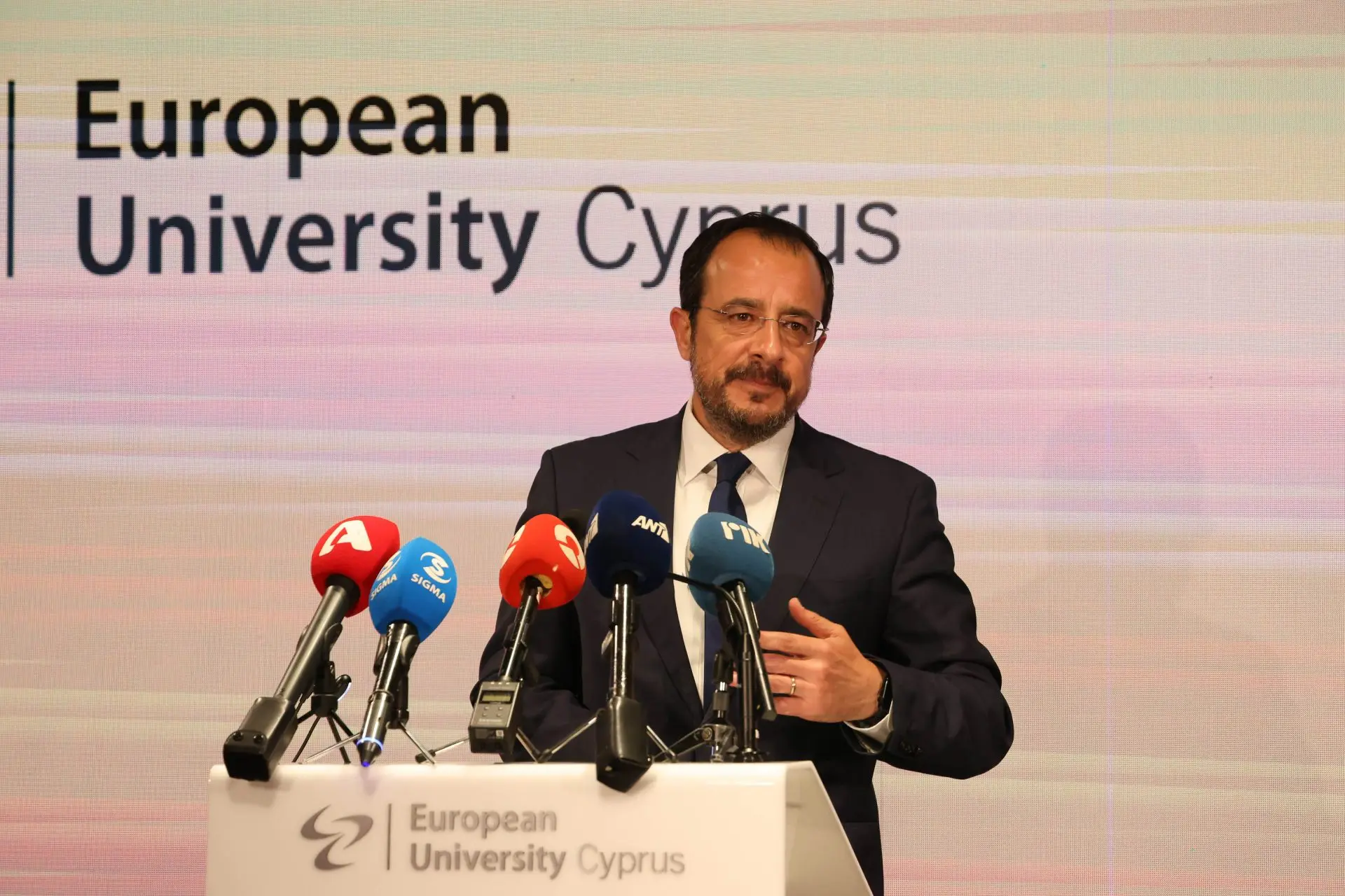 Brain gain: Πάνω από 500 Κύπριοι του Λονδίνου δήλωσαν ήδη συμμετοχή