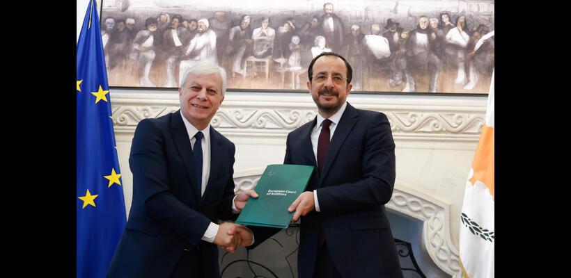 Χτύπησε καμπανάκι ο ΠτΔ - Κίνδυνος να χαθούν 60 εκατ. ευρώ αν δεν ψηφιστεί η αξιολόγηση εκπαιδευτικών