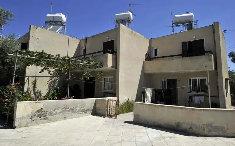 Τροποποιούνται τα νομοσχέδιο για την προσφυγική ακίνητη ιδιοκτησία