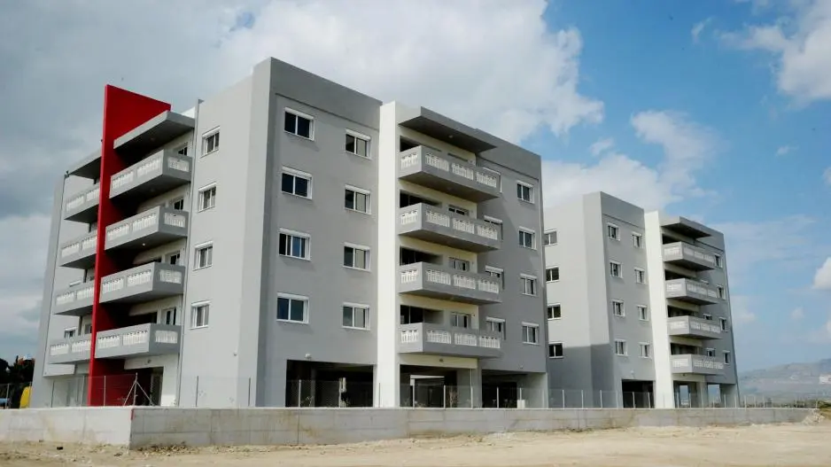 Σε τρεις άξονες η συμβολή ΚΟΑΓ για προσιτή στέγη