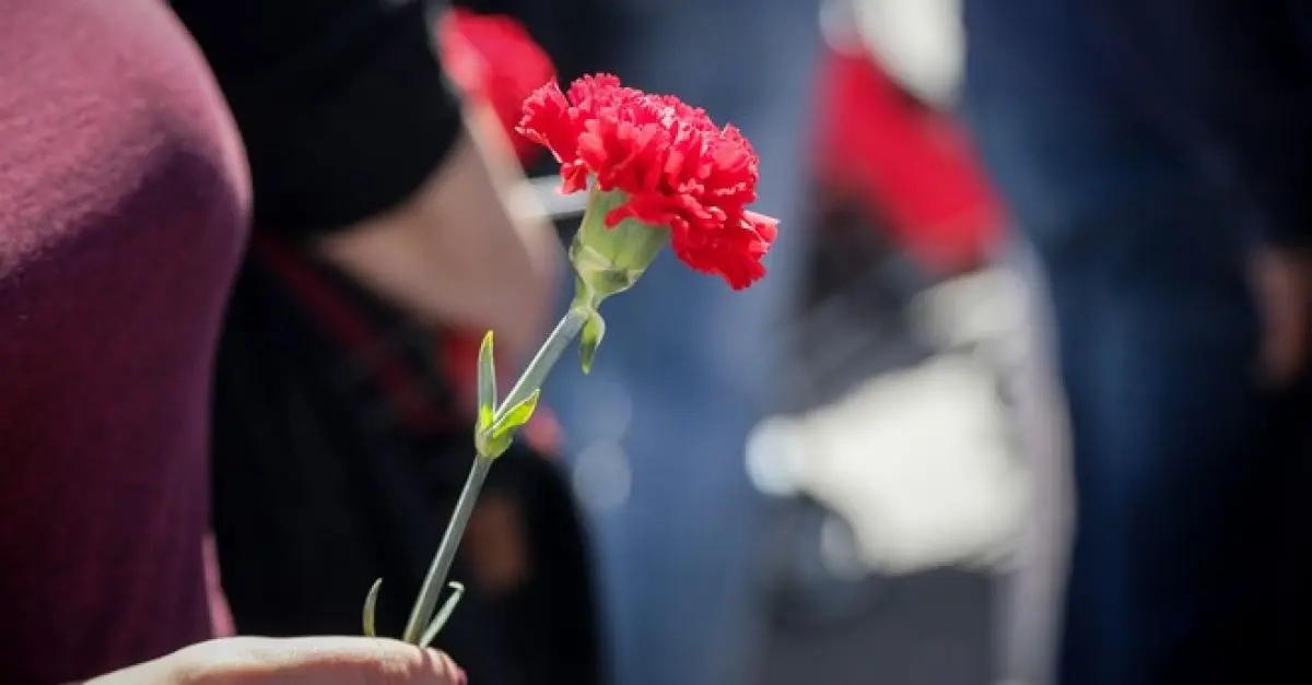 Τι ισχύει για καταστήματα & εργαζομένους την 1η Μαΐου