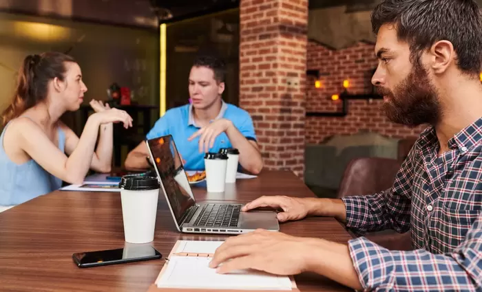 Ανοίγει τις πύλες της η Κύπρος για ψηφιακούς νομάδες