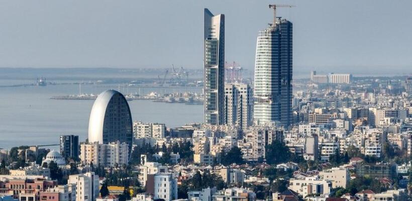 Τα αντισταθμιστικά για πύργους προβληματίζουν τον Σύνδεσμο Μεγάλων Αναπτύξεων