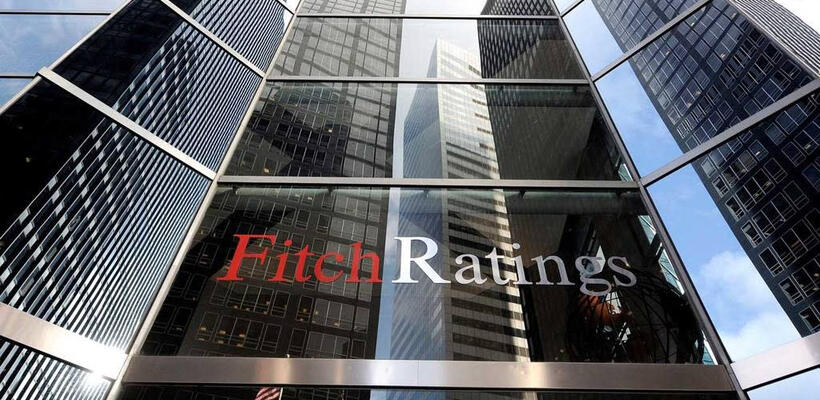 Fitch: Έρχονται μαζικές υποβαθμίσεις τραπεζών