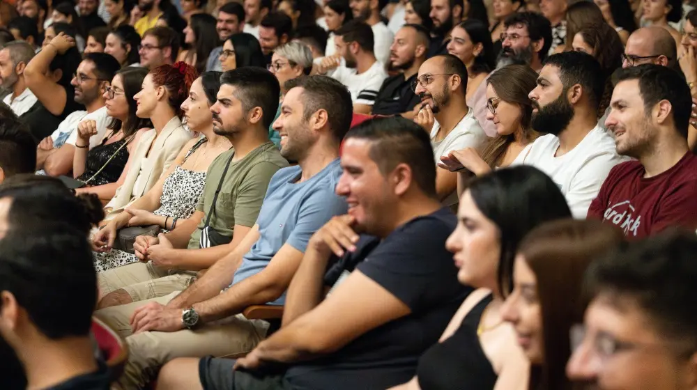 Το 2ο Στάνταρ Κκόμετυ Φεστιβάλ στο Θέατρο Ριάλτο είναι γεγονός.