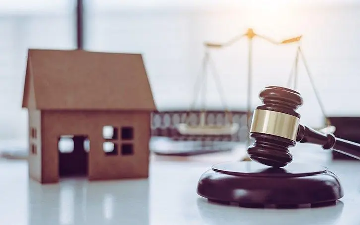 Εκποιήσεις: ΑΚΕΛ και Οικολόγοι επαναφέρουν το αίτημα για προσφυγή στη δικαιοσύνη