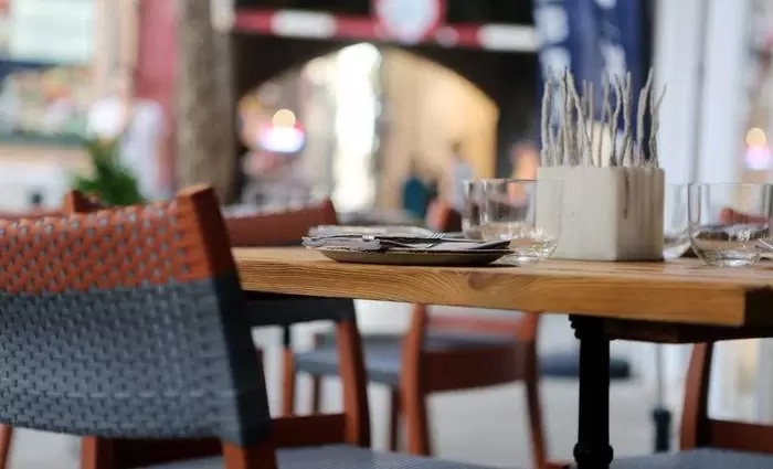 Αυξάνονται τα πρόστιμα για επιχειρήσεις που δεν τηρούν τα μέτρα