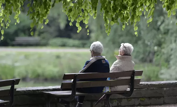 Υπό πίεση το συνταξιοδοτικό της Γερμανίας – Συζητά τη σύνταξη στα 70