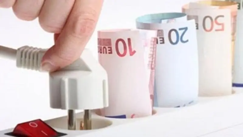 Μειωμένοι οι λογαριασμοί ρεύματος τον Απρίλιο