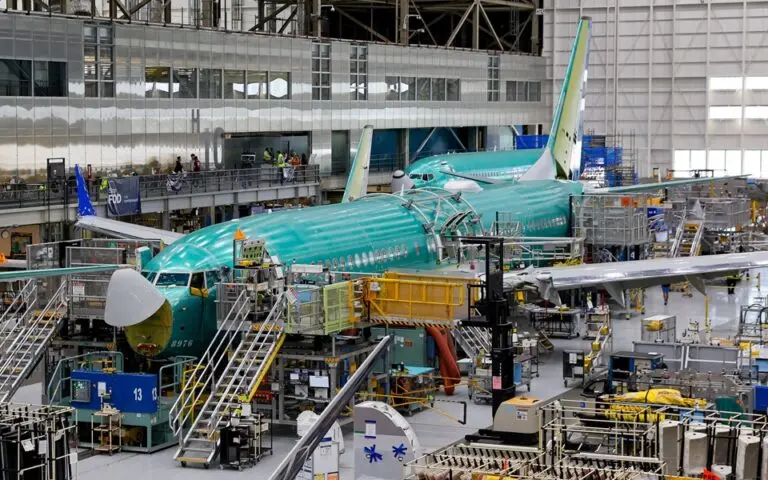 Προς 17.000 απολύσεις η Boeing - Περικόπτει το 10% του προσωπικού της