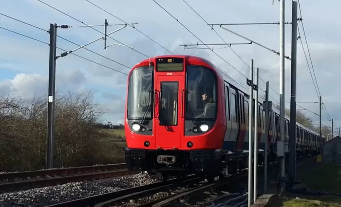 Εκτοξεύονται οι τιμές στα εισιτήρια τρένων στην Βρετανία