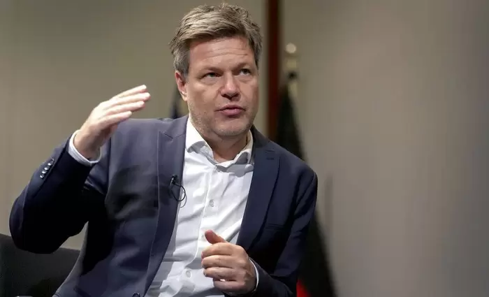 «Εντός ημερών» το εμπάργκο της ΕΕ στο ρωσικό πετρέλαιο