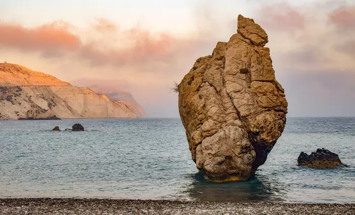 Προτείνουν έμφαση σε ειδικές μορφές τουρισμού και προσωπικό