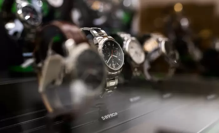 Η κρίση χτυπά την ελβετική πολυτέλεια -Τι σημαίνει ο δασμός 39% του Τραμπ για τα ρολόγια