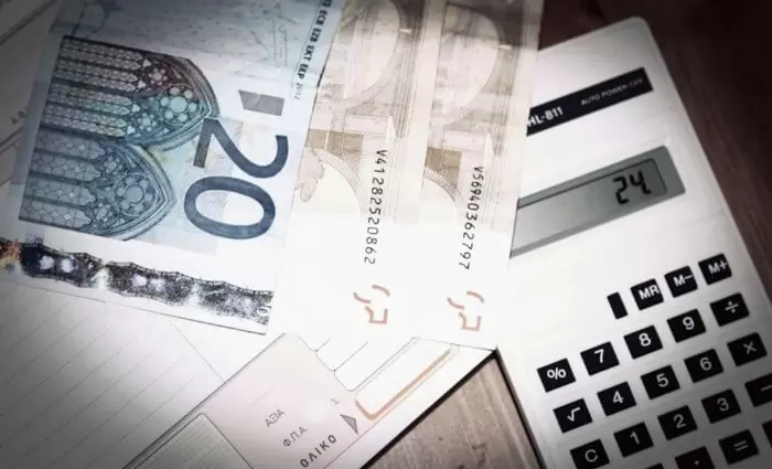 Παίρνουν τις καταθέσεις τους και φεύγουν οι Ρώσοι από την Κύπρο  