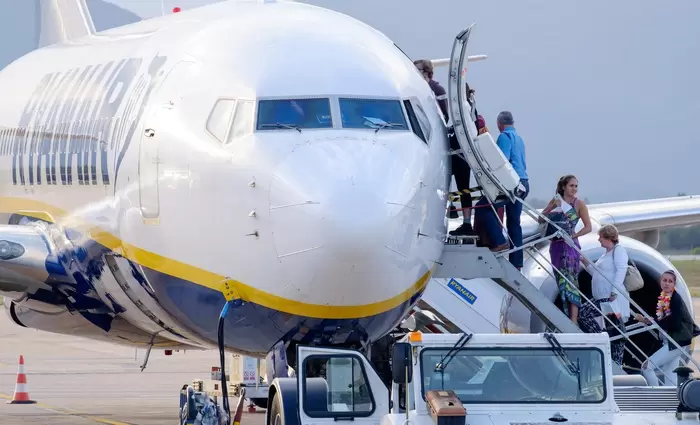Η κόντρα Ryanair - Aena αφήνει άδεια καθίσματα στα ισπανικά αεροδρόμια