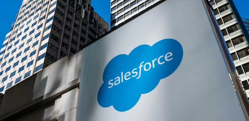 Εκτόξευση της μετοχής της Salesforce μετά την πρόβλεψη εσόδων 60 δισ. δολαρίων