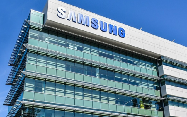 Έρχεται η νέα γενιά κινητών: Περισσότερη ΑΙ στα Samsung και αναδιπλούμενα iPhone