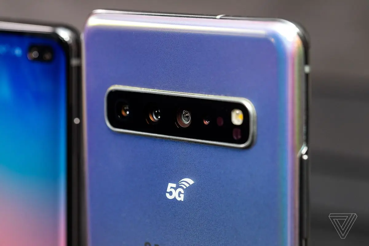 Ανακοίνωσε πωλήσεις 6,7 εκ. κινητών 5G η Samsung