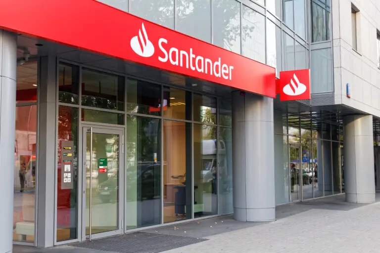 Στρατηγική συμφωνία μεταξύ Santander και Erste στην Πολωνία