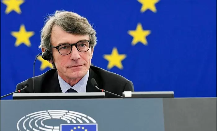 Νταβίντ Σασσόλι: Μας χωρίζουν ακόμη €230 δισ. για τον Προϋπολογισμό