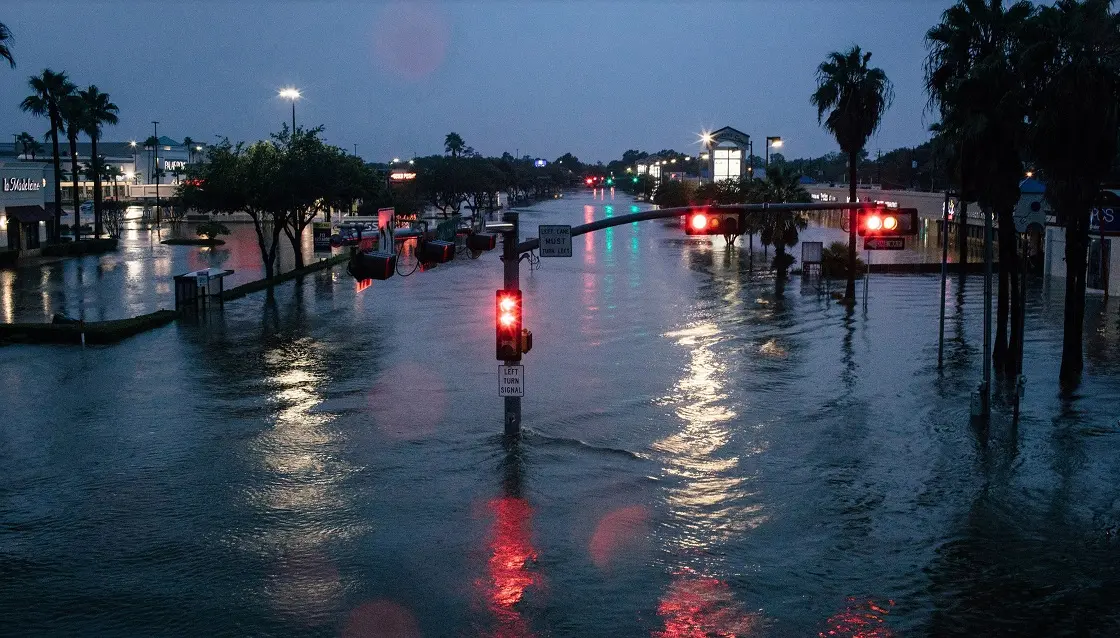Αυτές είναι οι πόλεις που βυθίζονται στο νερό (λίστα)