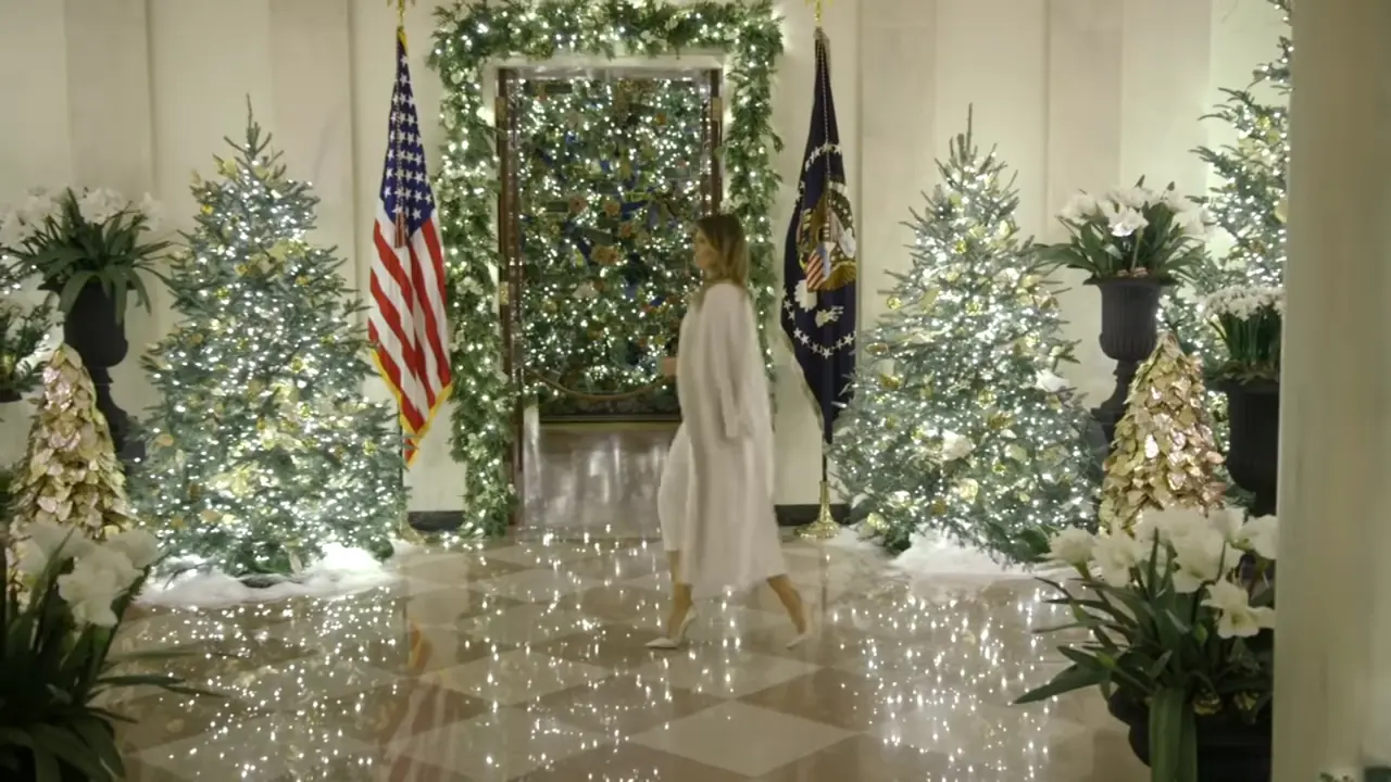 Το χλιδάτο στόλισμα της Melania στον Λευκό Οίκο (ΦΩΤΟΣ)